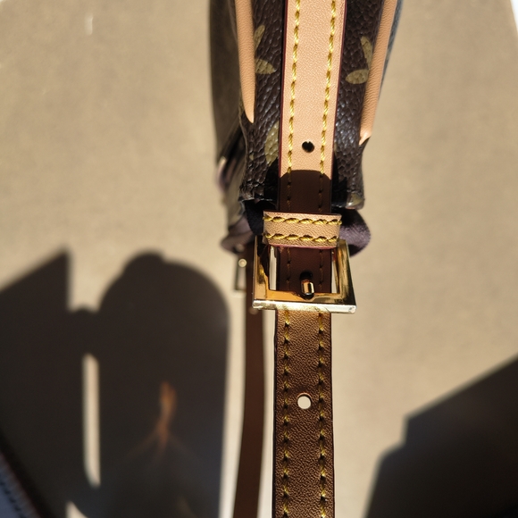 Brown Monogram Shoulder Bag - Picture 7 of 11